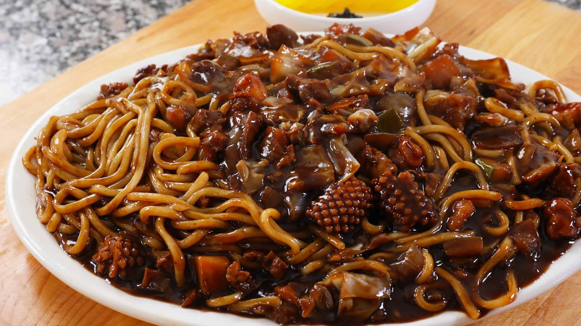 JAENBAN-JAJANGMYON-SCALED